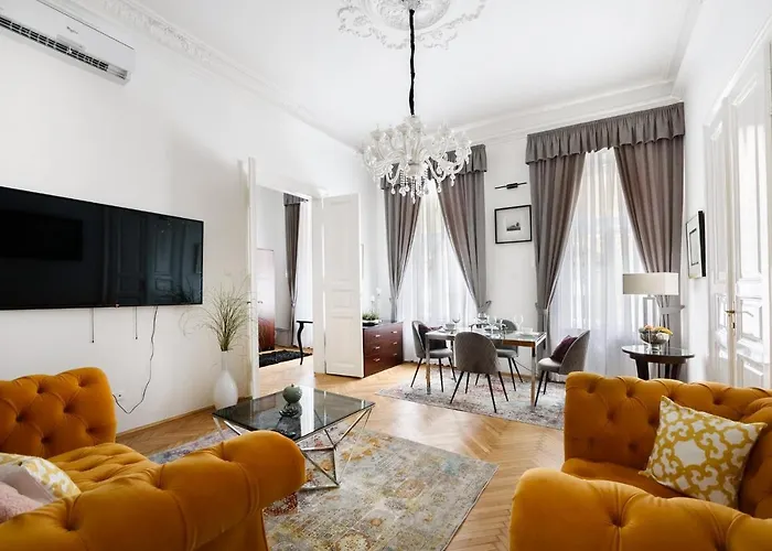 Opera deluxe apartman